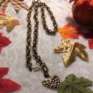 Gold tone heavy link chain belt chunky necklace w/crystal heart. Made in Korea